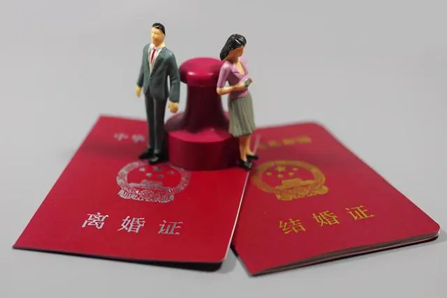 离婚协议书需要民政局盖备案章