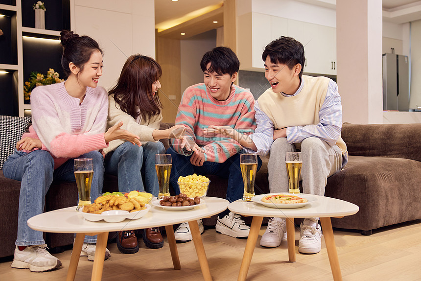 聚会到派出所备案需要什么资料