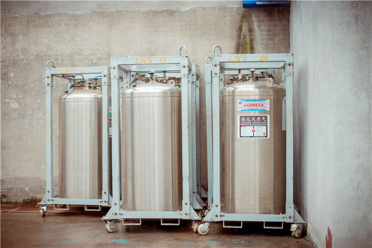 液化天然气经营实行备案